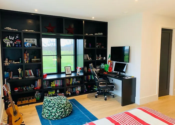 Luxury In Kerry Vila