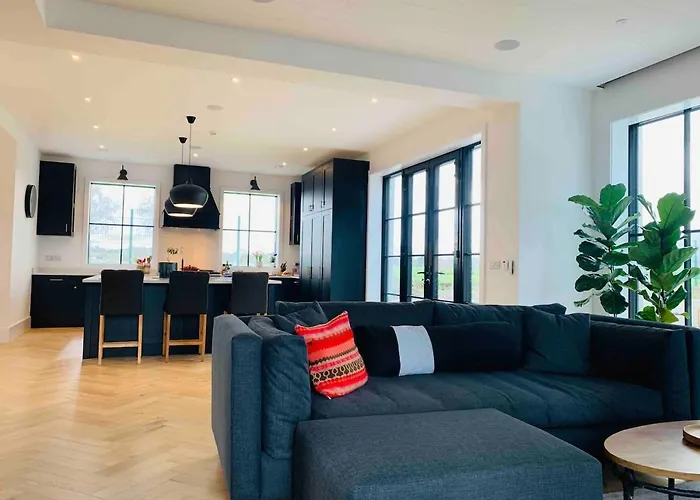 Luxury In Kerry Vila *