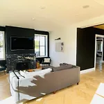 Luxury In Kerry 킬라니